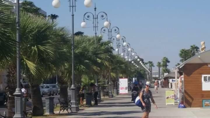 Welcome House Hotel Larnaca Ngoại thất bức ảnh
