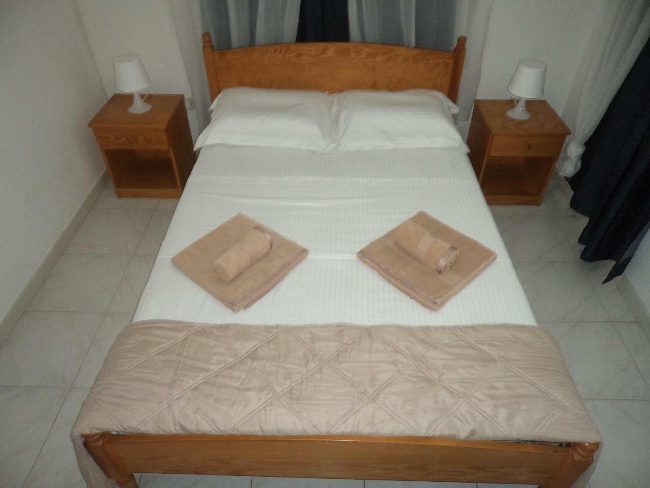 Welcome House Hotel Larnaca Ngoại thất bức ảnh