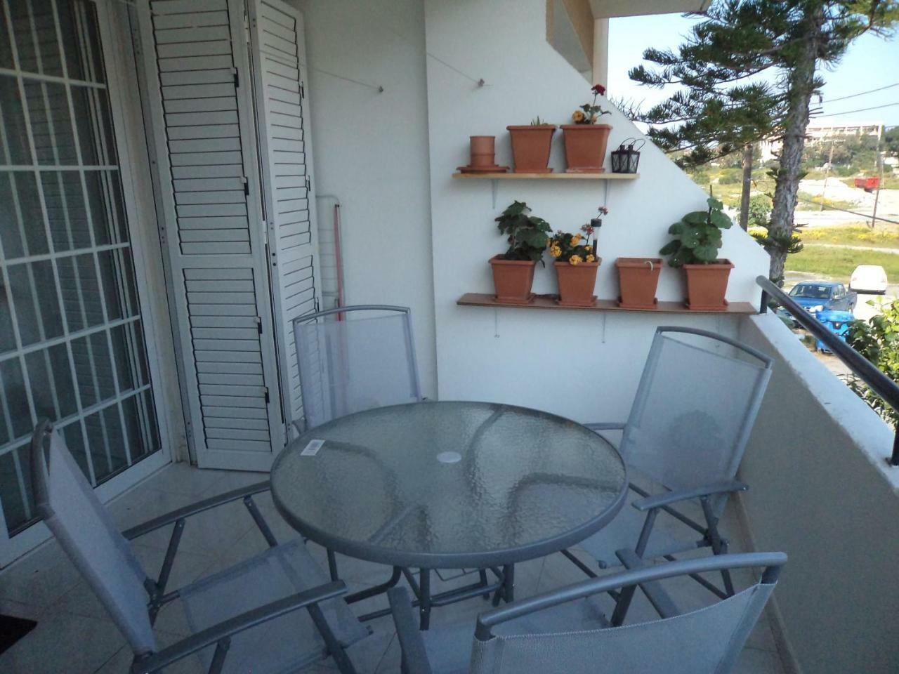 Welcome House Hotel Larnaca Ngoại thất bức ảnh